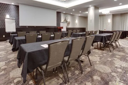 Drury Inn & Suites Huntsville Space & Rocket Center