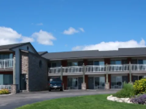 Budget Host Inn & Suites Hotels in Saint Ignace