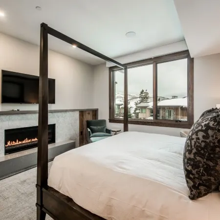 Resort Three Bedroom Suite 3 Apartment Hotel by RedAwning