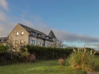 Aurora View Hotels in 