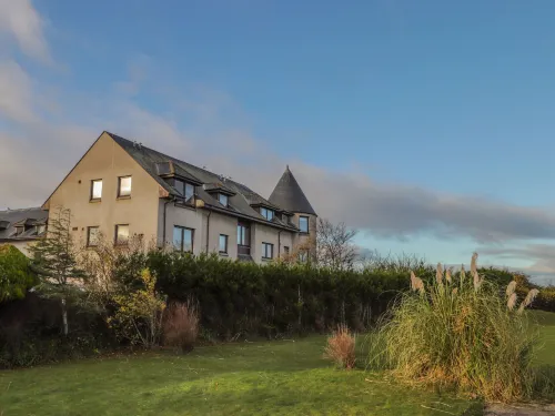 Aurora View Hotels in Forres