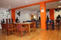 Hotel la Curva Hotels in Albolote