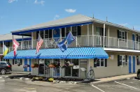 Friendship Oceanfront Suites - 2-Star
