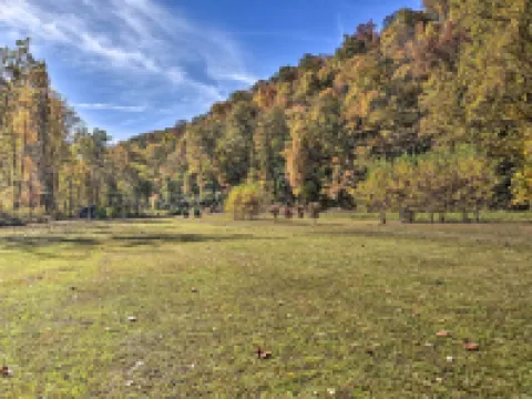 帕森斯小屋配有火坑和河流通道！ 塔克縣酒店