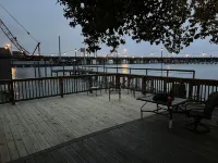 Boat House Studio - Water Front Pets Wifi Smart Tv Apts by RedAwning