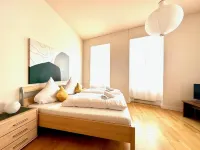 Holiday apartment Zur Bergroute in the old town Traben-Trarbach on the Moselle Hotels in Traben-Trarbach