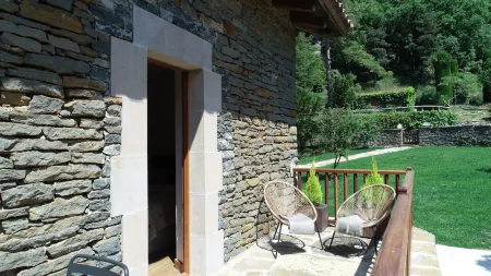 Hotel Santa Llucia Rupit Отели в г. Лес-Планес-д'Остолес