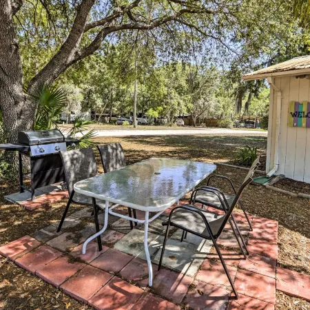 Steinhatchee Home w/ Boat Parking: 1 Mi to Marina