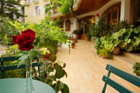 Hotel Antiga Отели рядом с достопримечательностью «Centre històric de Calafell»