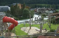 Berghotel - Sexten Hotels in Moos