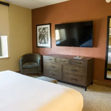 Grand Summit Hotel, a Ski in/Out by RedAwning