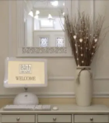 The Bath House Boutique B&B - in-Room Breakfast - Free Parking