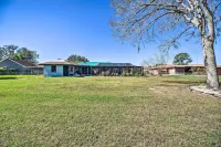 Sebring Retreat - Lanai, Pool and Gas Grill! - Pool