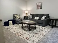 Charming 3-bedroom house with WiFi and AC in lovely Fargo