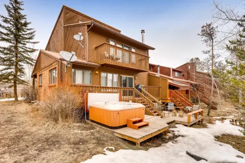 79 Hawn Drive : 2 -  Holiday Villas