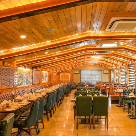 Royal Comfort Regency