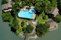 Santa Clara Hotel Hoteles en Parati