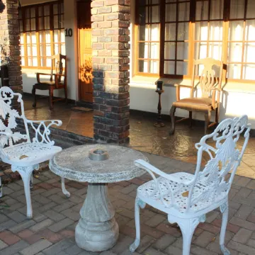 Royal Game Guest House