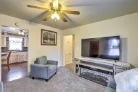 Cozy Helper Home w/ Fenced Yard, Pets Welcome