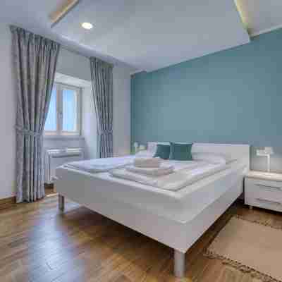 Conrad Rooms