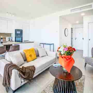 Collection View Free Spa & Padel Rooms