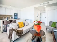 Collection View Free Spa & Padel