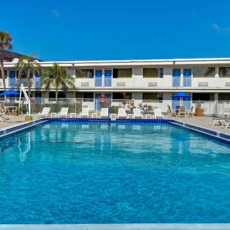 Motel 6 Cocoa Beach, FL