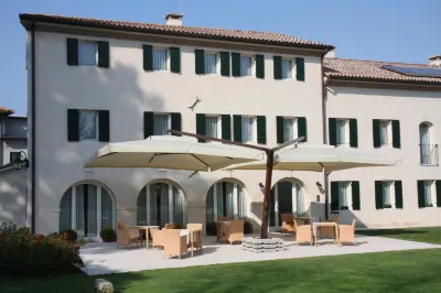 Villa Toderini Hotel in zona Teatro Zancanaro