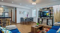 Spacious 4 Bedroom Full Apartment, a few Minutes From the Main Square