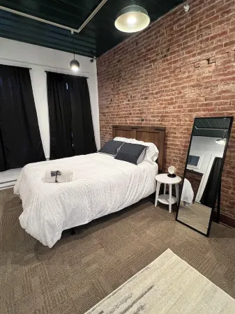 Charming 1-bedroom apartment in the village of enchanting Ellicottville Отели рядом с достопримечательностью «Watson's Chocolates»