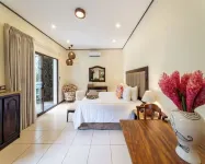 Hotel & Spa Poco a Poco - Costa Rica فنادق في مونتيفيردي