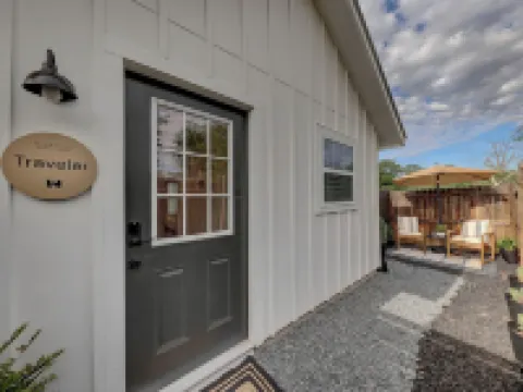 Wanderers Retreat House Hotels in Comfort