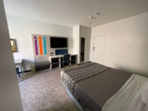 โรงแรม พาซิฟิค การ์เดน โรงแรมในกาดินา