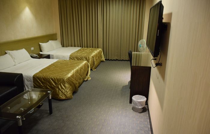 Home Full Hotel