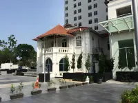 Mansion One by Sky Hive