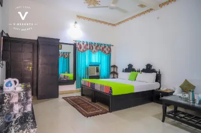 Hotel Kiran Vilas Palace Hotels near Shanti Book Depot