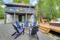 Hot Tub, Fire Pit & Barrel Sauna: Poconos Abode - Strand