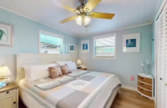 Piece of Paradise for All Seasons!!! Bring Your Boat!