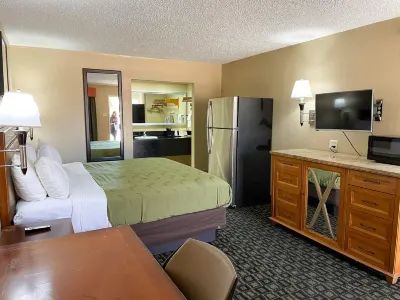 Studio 6 Suites North Richland Hills, TX Hotels near University Plaza