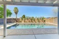Group Getaway w/ Pool & Patio in San Tan Valley! - Swimmingpools