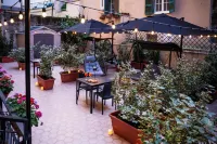 Salvator Rosa Rooms - Terrazza & Metro & Self Check IN Hotels in Arenella
