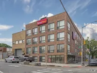 Red Roof PLUS+ Brooklyn - 3rd Ave Hotels near Cuite Park