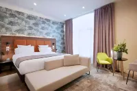 Quality Hotel Bordeaux Centre Hotels in Bordeaux