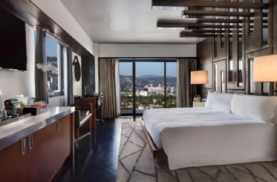Sixty Beverly Hills