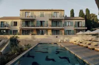 Boutique Hôtel Responsable et Restaurant Basgi Basgi - Pools