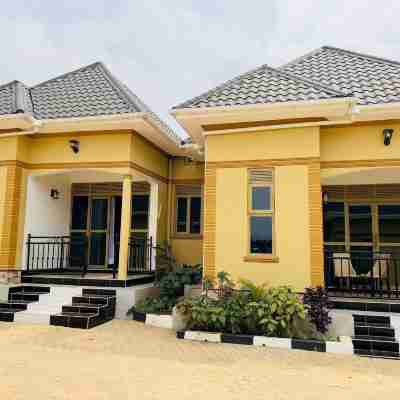 Zotel leisure courts kisigula Hotel Exterior