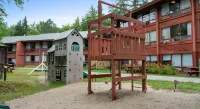 Evergreen Valley Inn Hotels in Stoneham