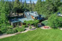 The Davies Family Inn Hotel di Placerville