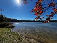 3 Bedroom Log Cabin on the Lake.  Perfect for Ice Fishing and Snowmobiling! - Chalets