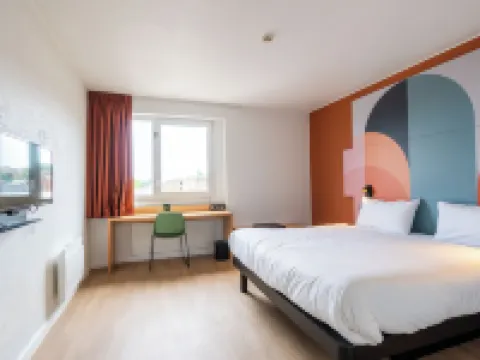B&B Hotel Mons Gare Hotéis em Mons